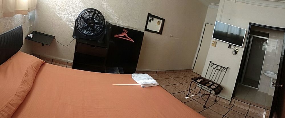Hotel Plaza Aleman 레온 외부 사진