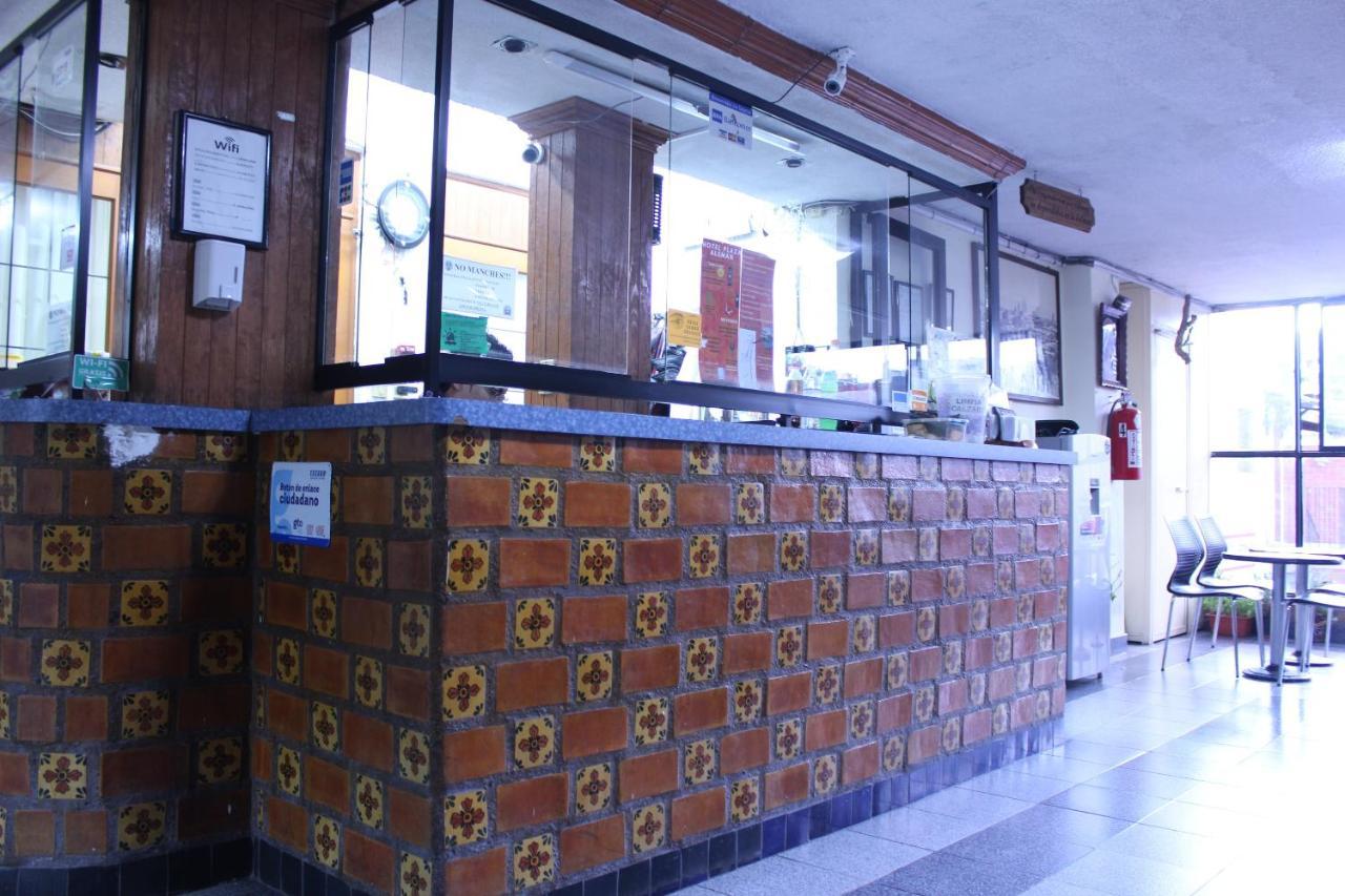 Hotel Plaza Aleman 레온 외부 사진