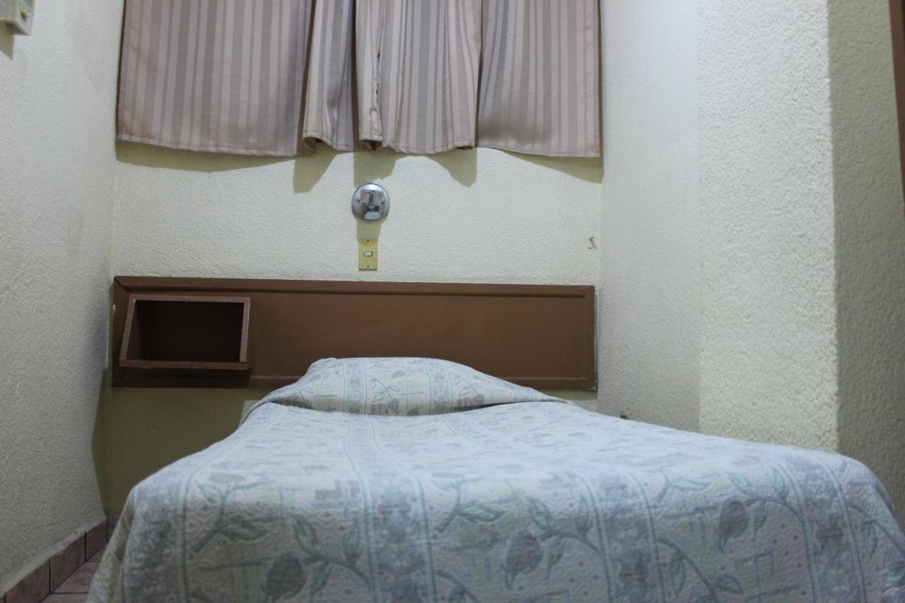 Hotel Plaza Aleman 레온 외부 사진